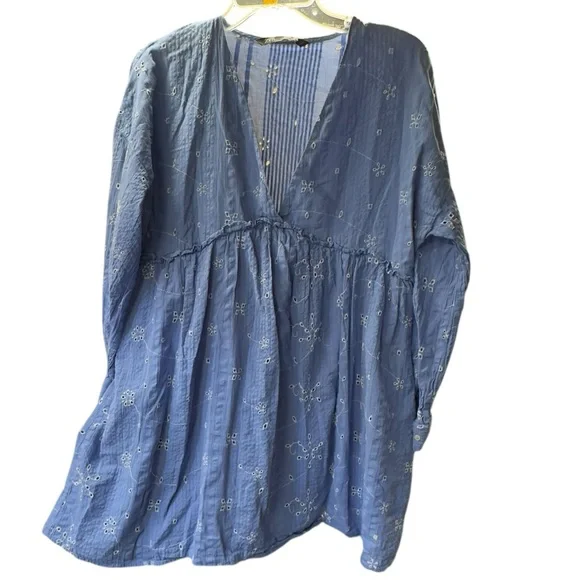 Zara Blue Smocked 3/4 Sleeve Embroidered Tunic‎ - Picture 4 of 11